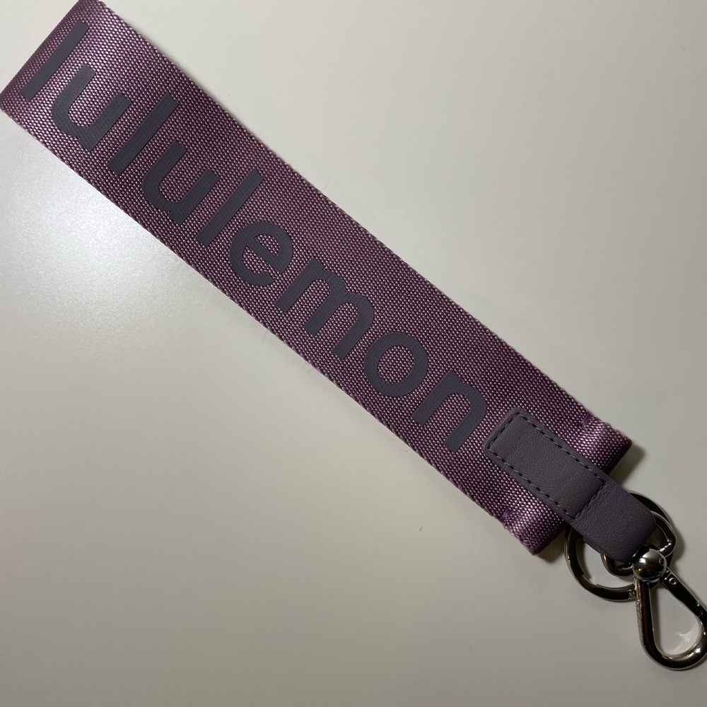 Lululemon Never lost keychain.